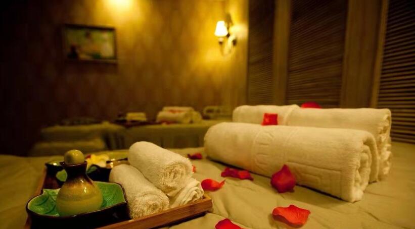 杭州余杭区高端水疗spa会馆就这样带着清风月静抚慰了光阴悲喜